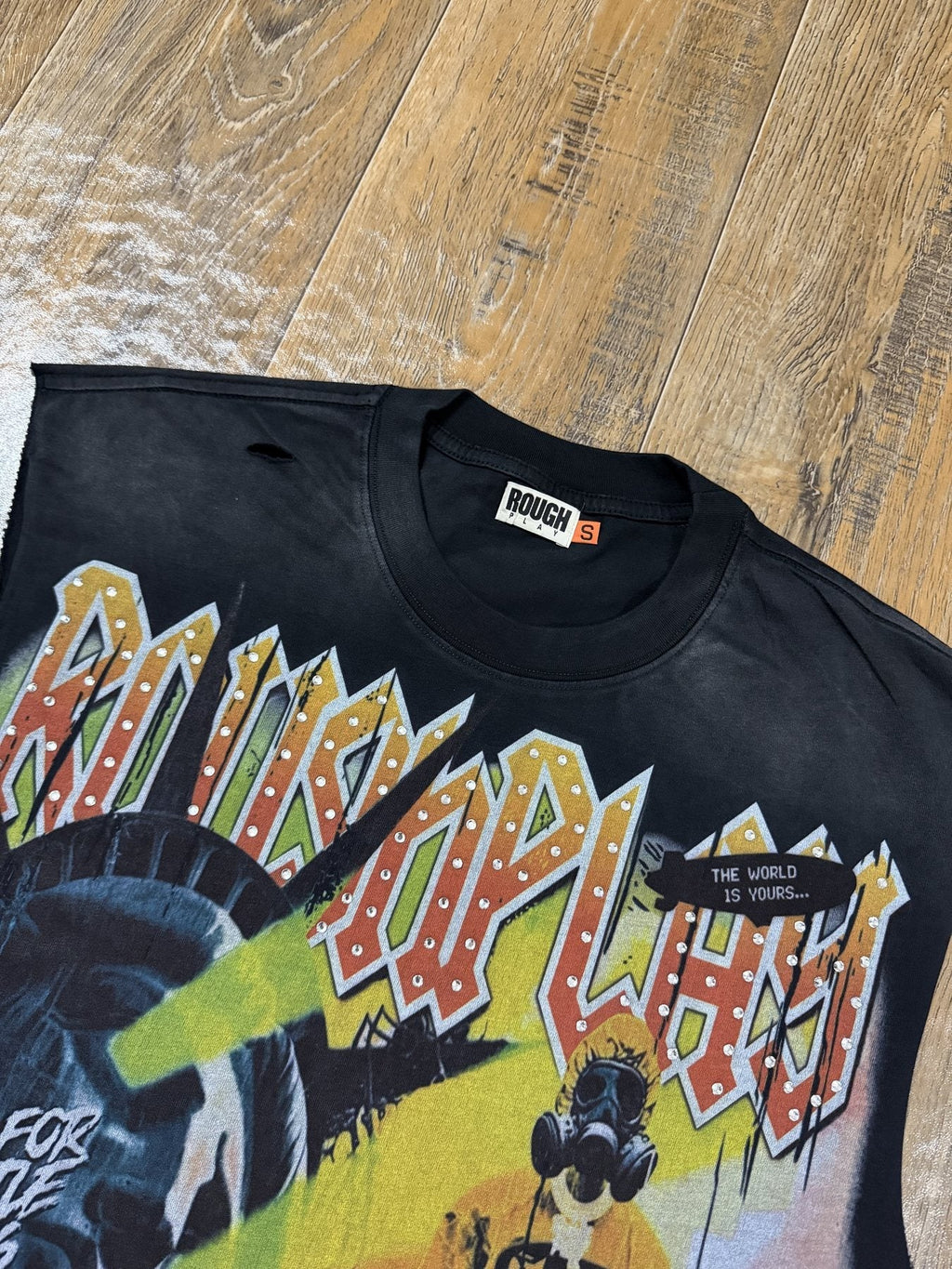 Rough Play Warning Globe Graphic Sleeveless T-Shirt