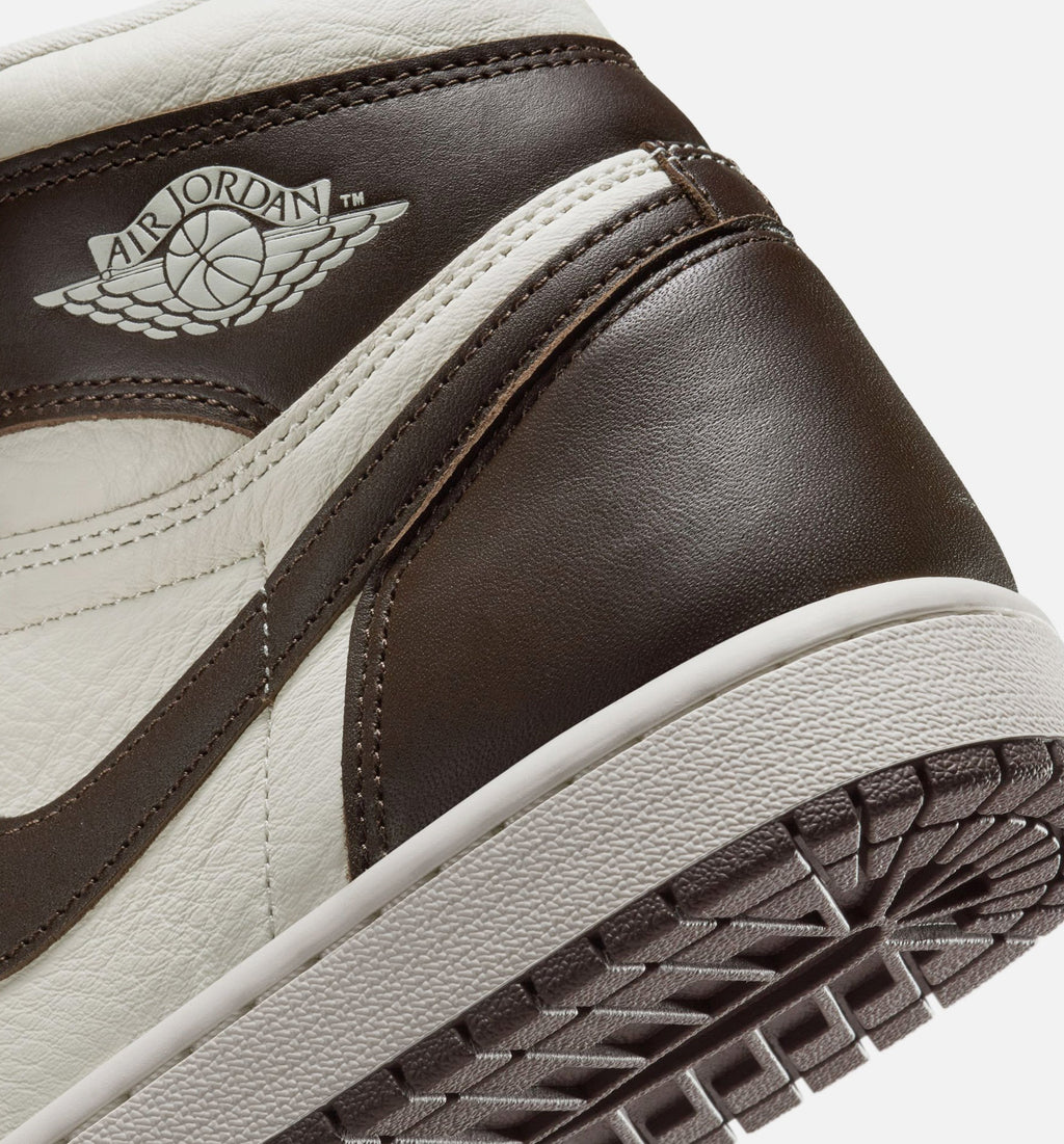 Air Jordan 1 Retro High OG Women's Lifestyle Shoes - Baroque Brown