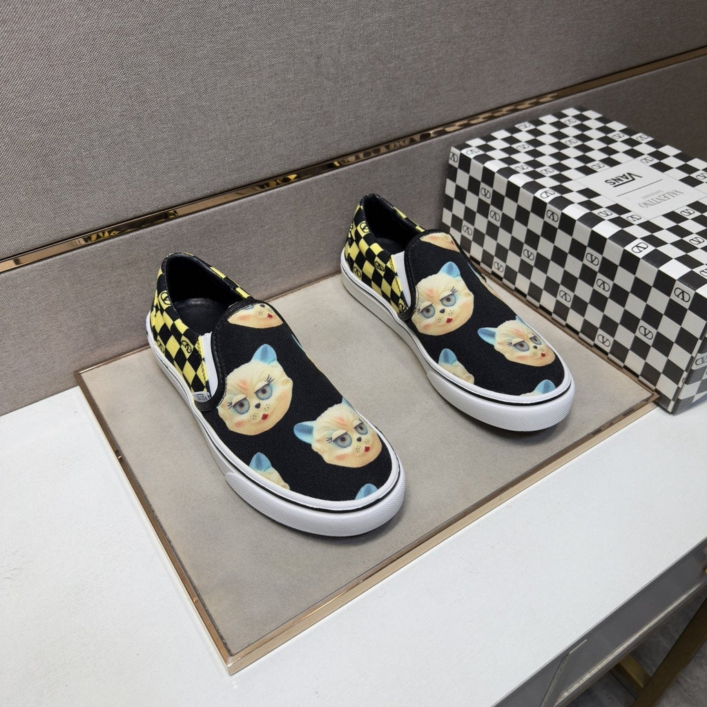 Vans Men's Teddy Bear Print Slip-On Shoes - Black, Yellow & White