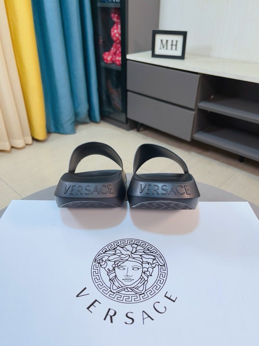 Versace Men's Graphic Slide Sandals