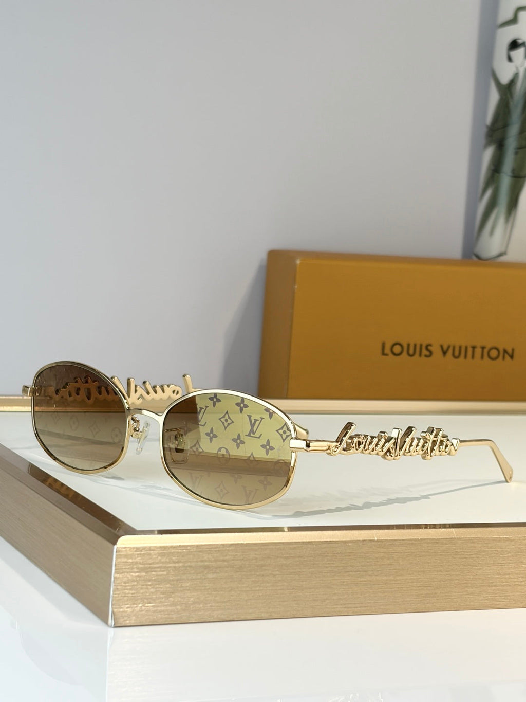 Louis Vuitton Z3193U Sunglasses